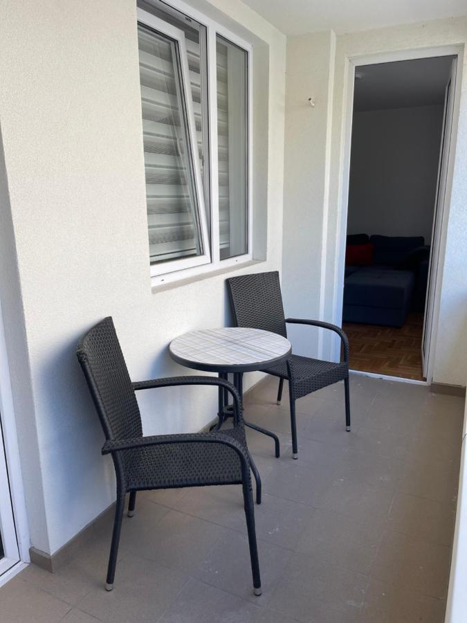 City Apartmani Ni Екстериор снимка